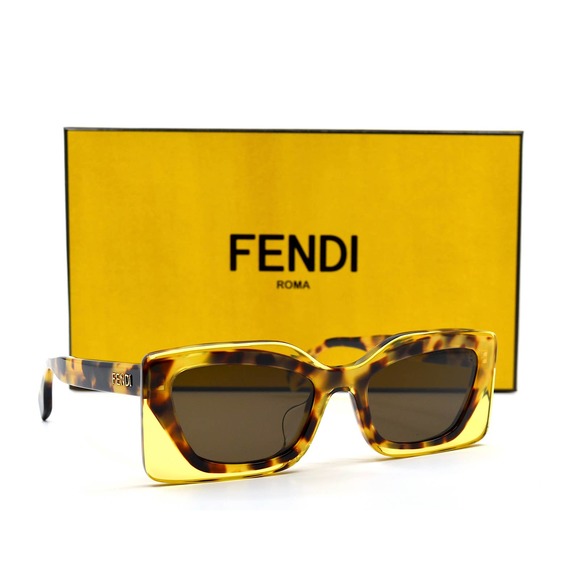 Fendi Accessories - FENDI FE40034U BLOND HAVANA BROWN AUTHENTIC SUNGLASSES